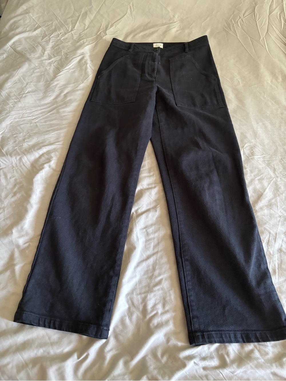 Aritzia Wilfred Free Modern Utility Pant in black